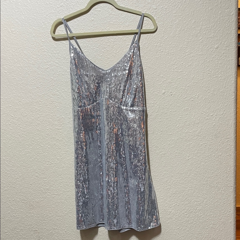 Meetjen Women's Silver Sequin Spaghetti Strap Dress. NWT. Size CL.